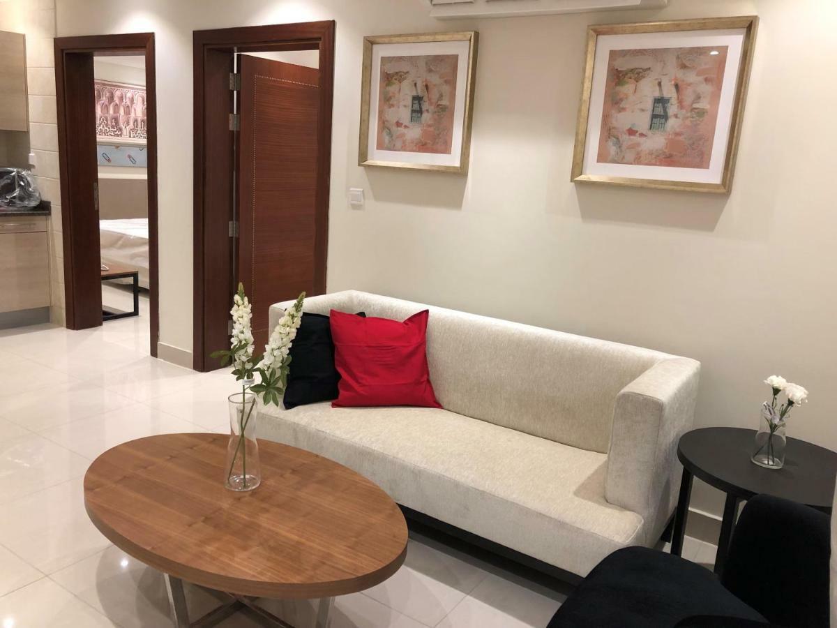 Dar Al Maamon Furnished Apartment Jeddah Bagian luar foto